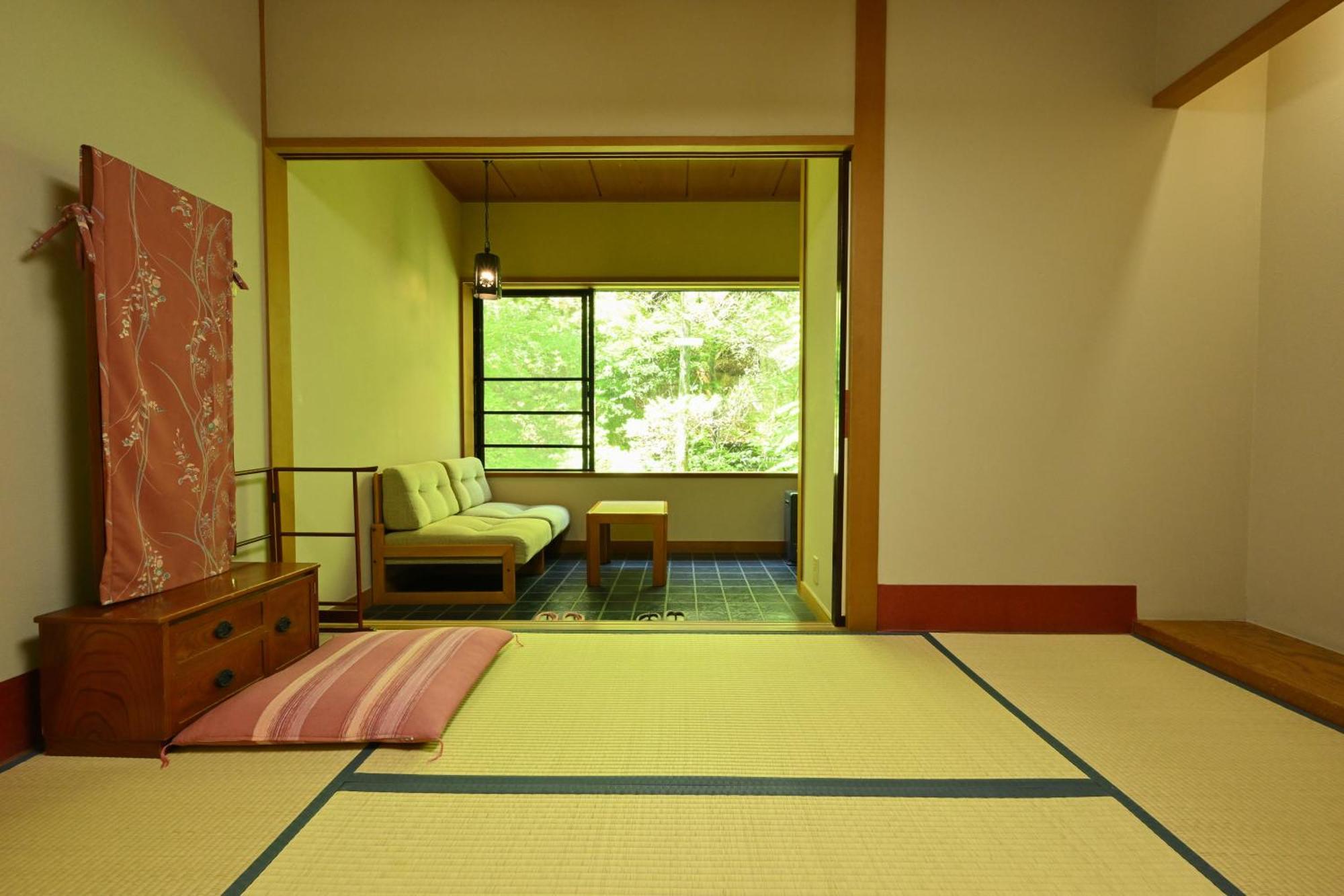 Osakaya Ryokan Kusatsu  Exterior foto