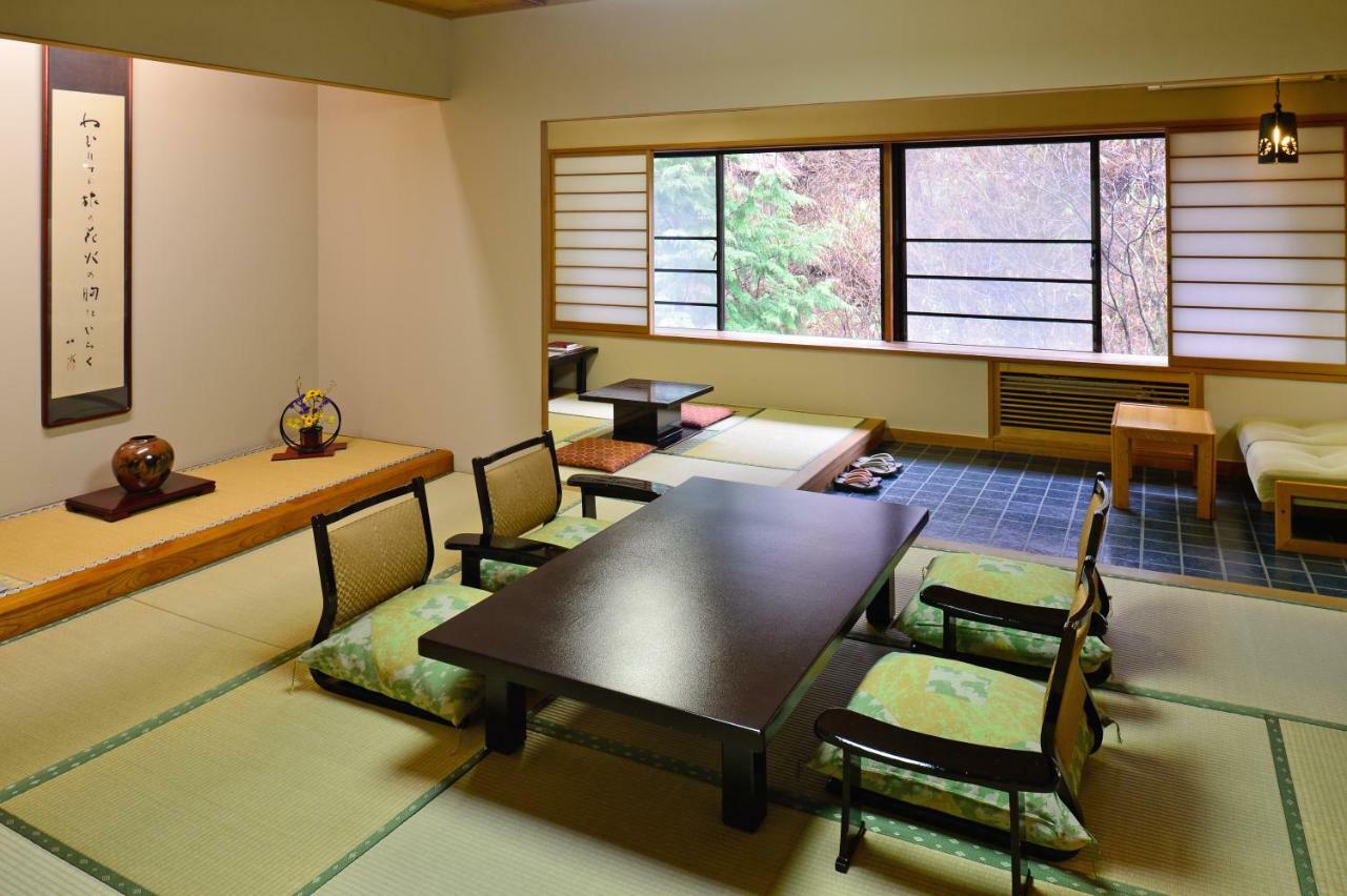 Osakaya Ryokan Kusatsu  Exterior foto