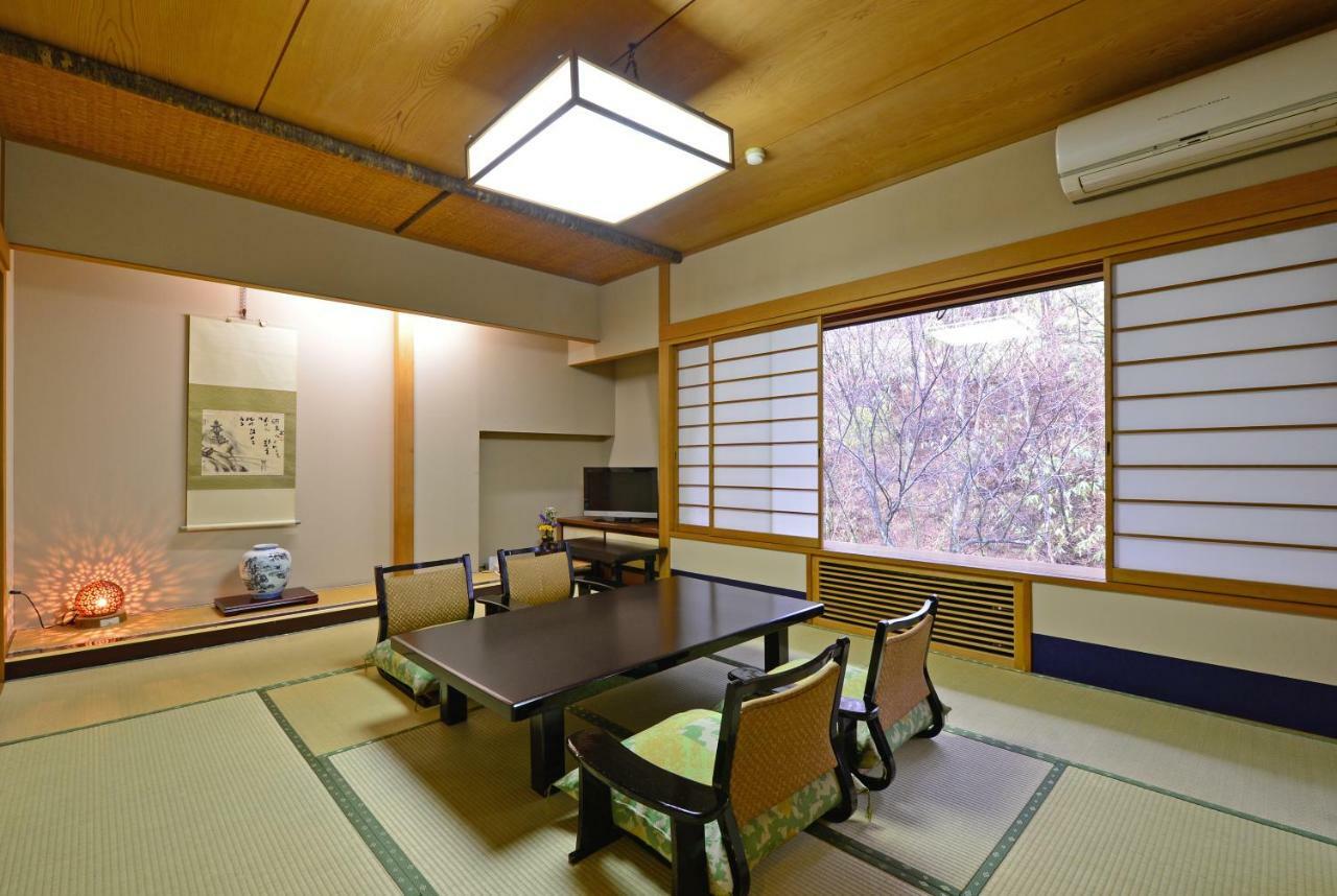 Osakaya Ryokan Kusatsu  Exterior foto